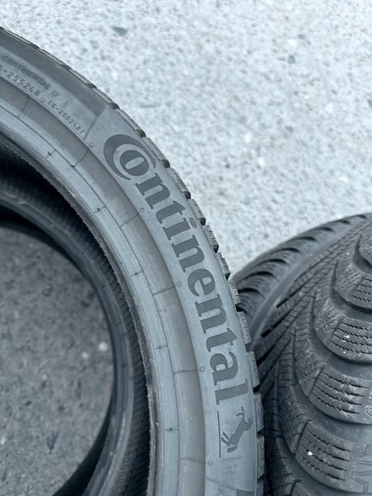 205 40 18 Continental TS850P 99% 2024 Шини Зима