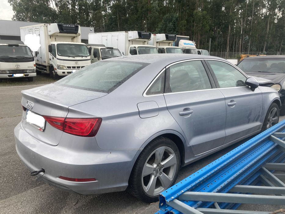 AUDI A3 Limousine 2016