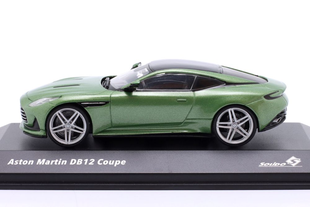 Solido ASTON MARTIN DB12 2023 Green metallic 1/43