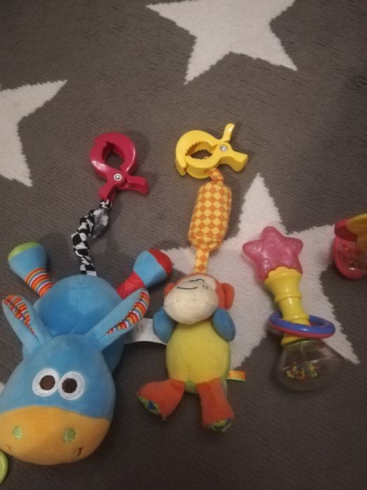 Gryzaki, książeczki do wody, grzechotki