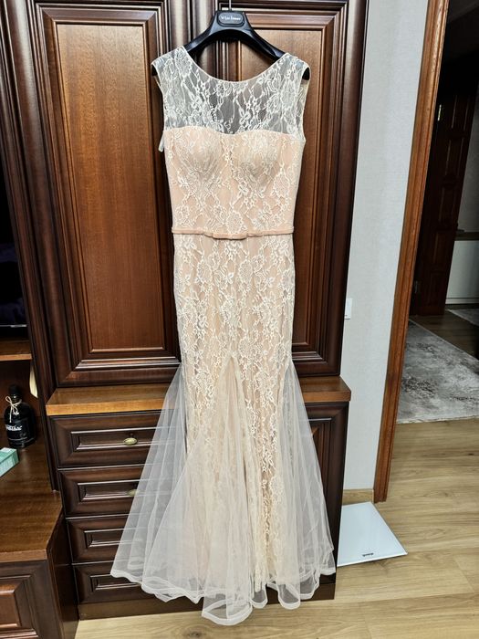 Вечірня сукня\Весільна