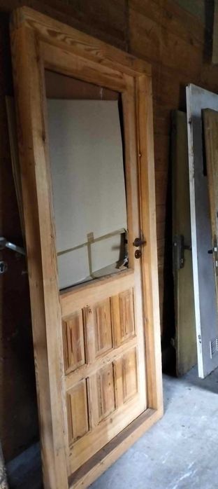 Stolarka okienna i drzwi bez szyb