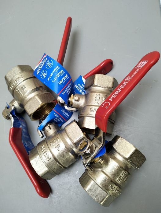 Zawór kulowy 1/2. 1. 1¹/4.