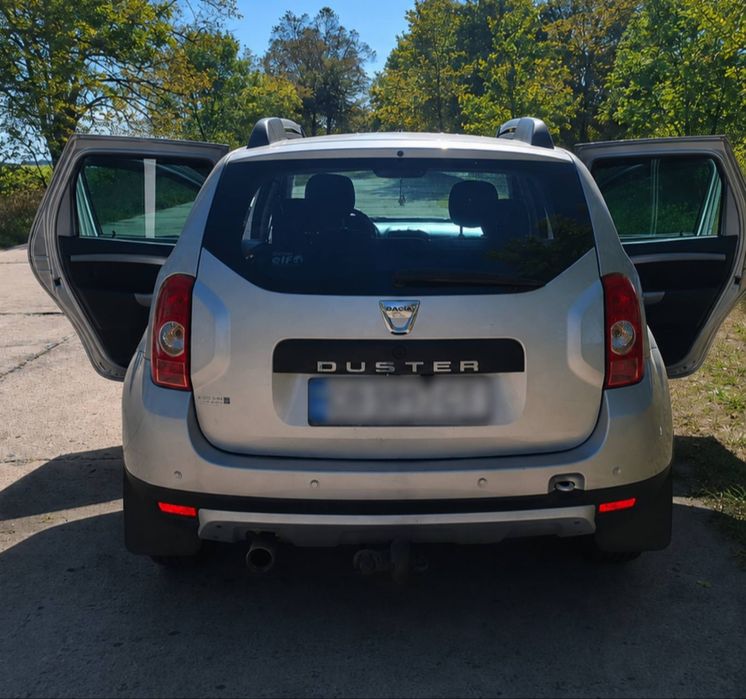 Продаєть авто Dacia Duster 2012 року