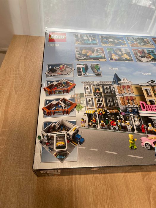 Klocki Lego CREATOR EXPERT 10264 Warsztat na rogu. Modular