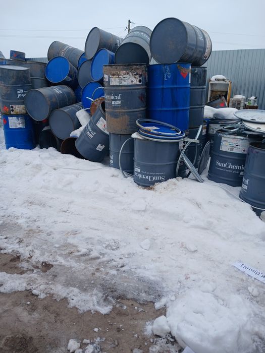 Бочки 200 літрові