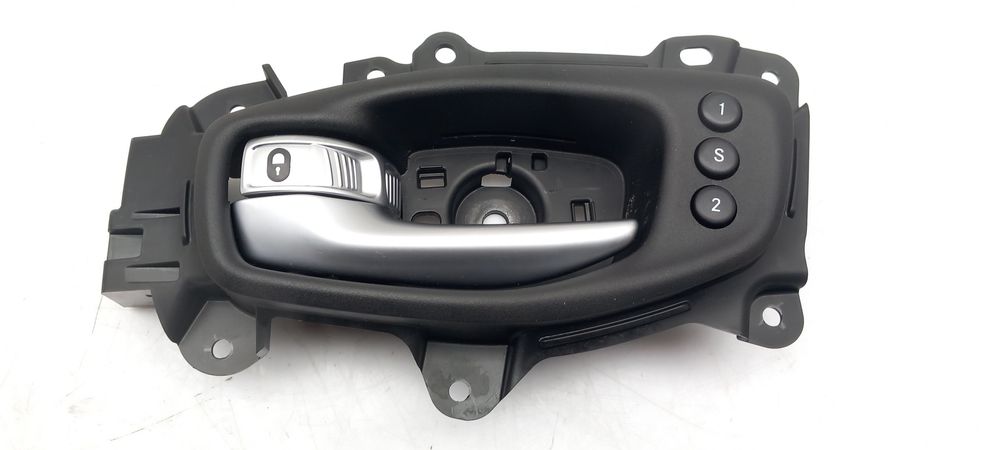 Pega interior porta frente esquerda JEEP Compass (MP, M6)