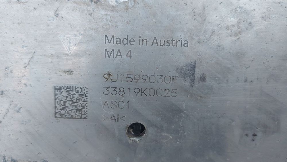 Porsche taycan 4s,etron gt балка підрамник задній 9j1599030f