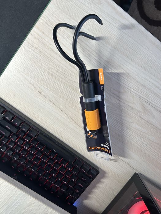 Граблі fiskars нові
