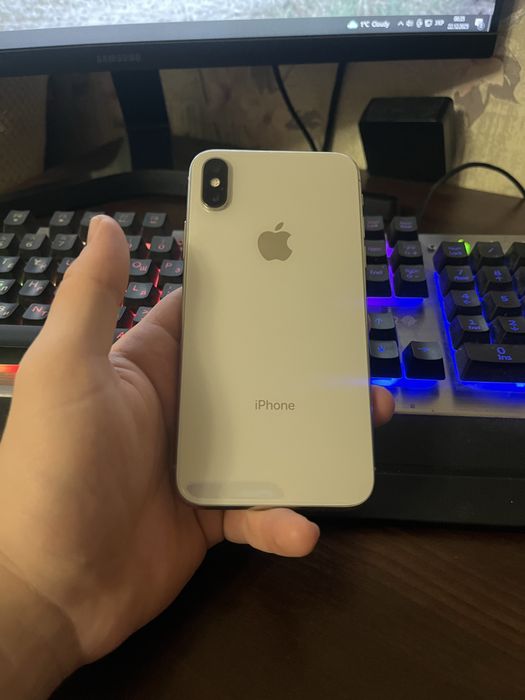 2 айфона 10 на 64 та 128 гб