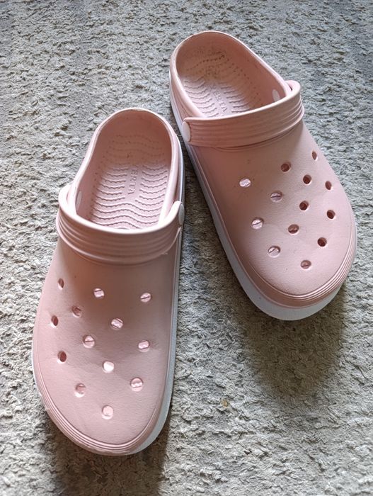 Нові крокси сабо р.38