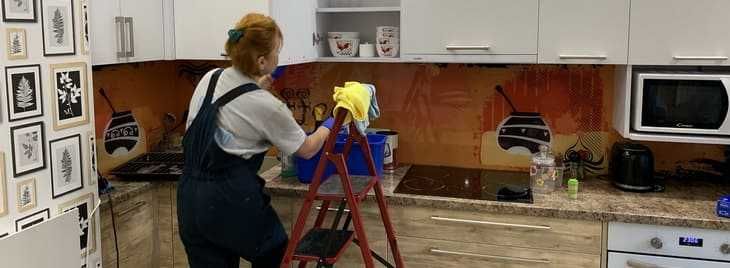 Клінігове прибирання та чистка меблів в Черкасах. Адекватні ціни, висока якість роботи!!!