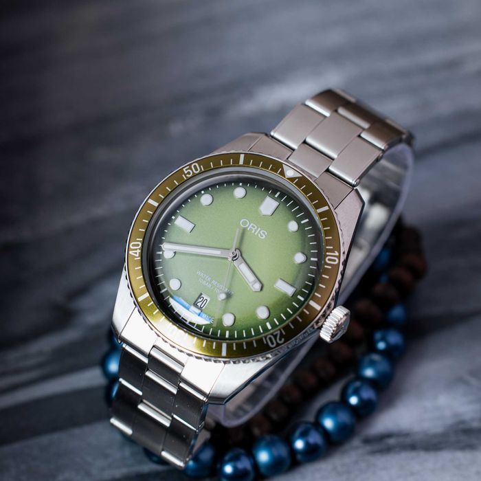 Oris Divers Sixty-Five Date Forest Green