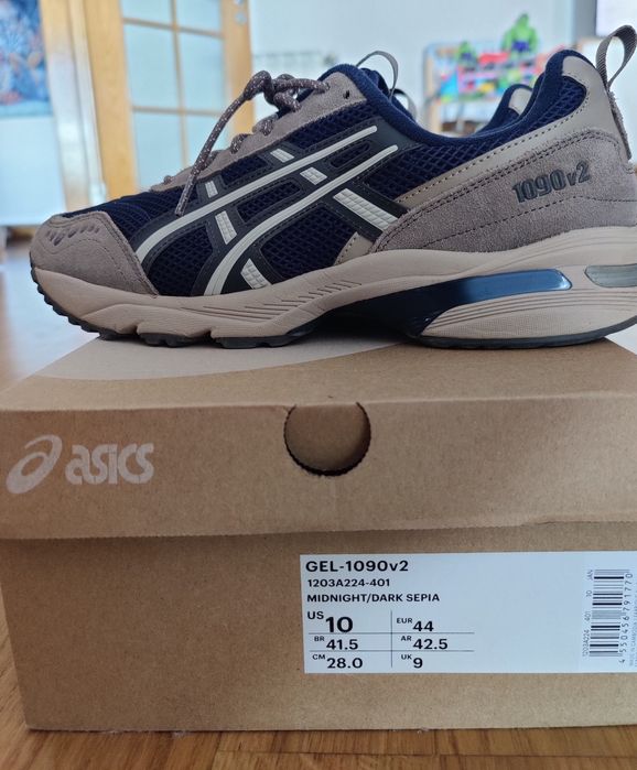 Ténis ASICS Gel 1090 v2