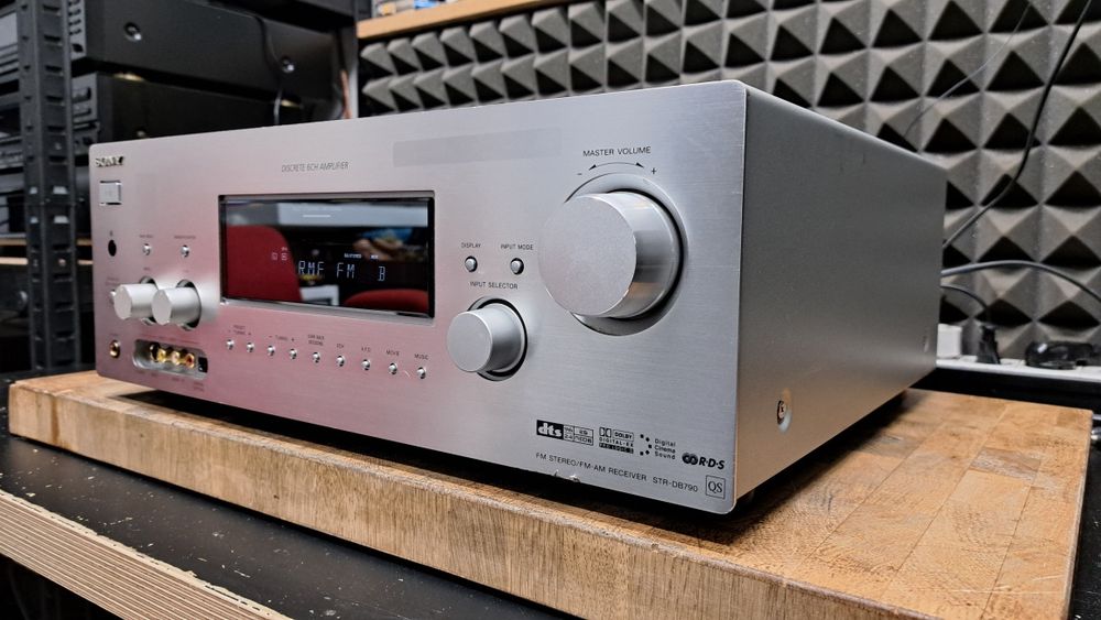 Amplituner Sony STR-DB790QS