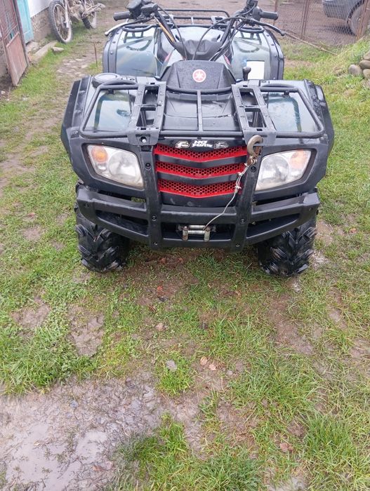 Квадроцикл 700 кубів