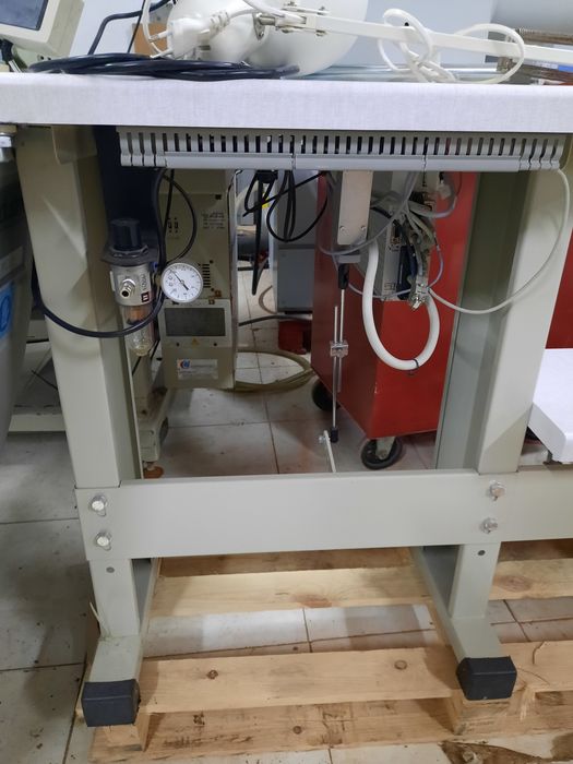 Máquina de costura de calcado