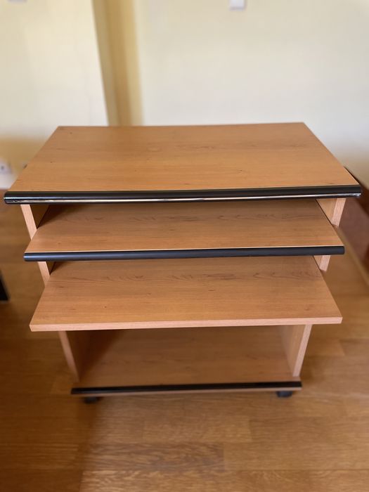 Secretária e Móvel  URGENTE