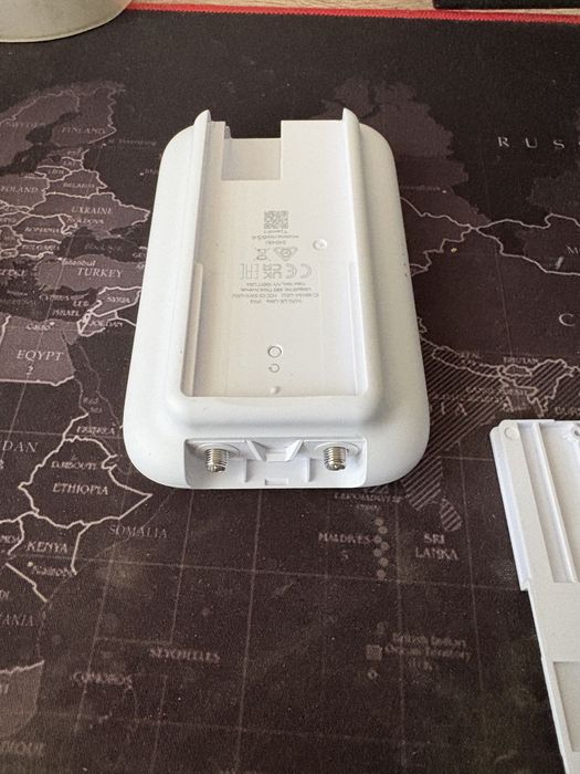 Ubiquiti/unifi UK-Ultra & UACC-UK-Ultra-Panel-Antenna