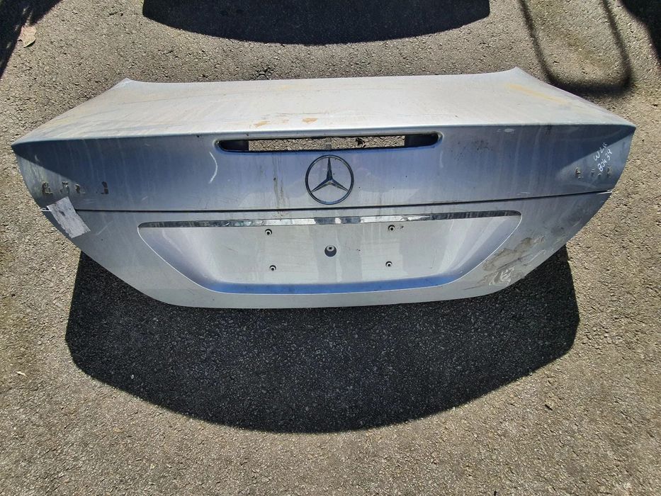 TAMPA MALA MERCEDES BENZ W211