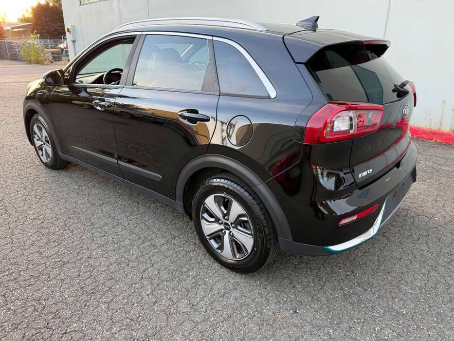 Kia Niro      2018