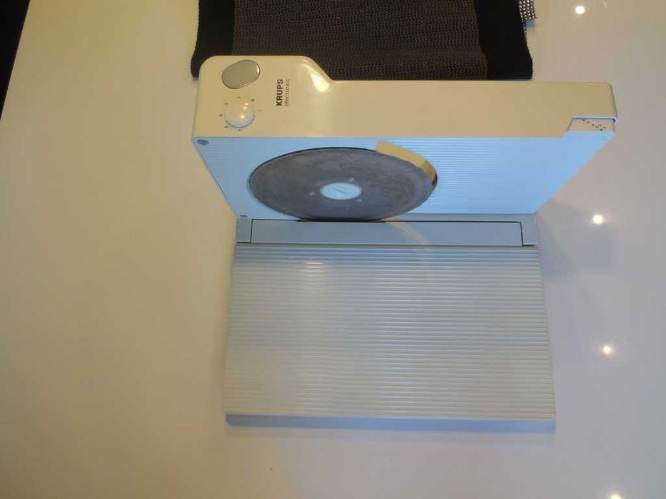 Krups 216 krajalnica do chleba wędlin 100W składana regulowana prędkoś