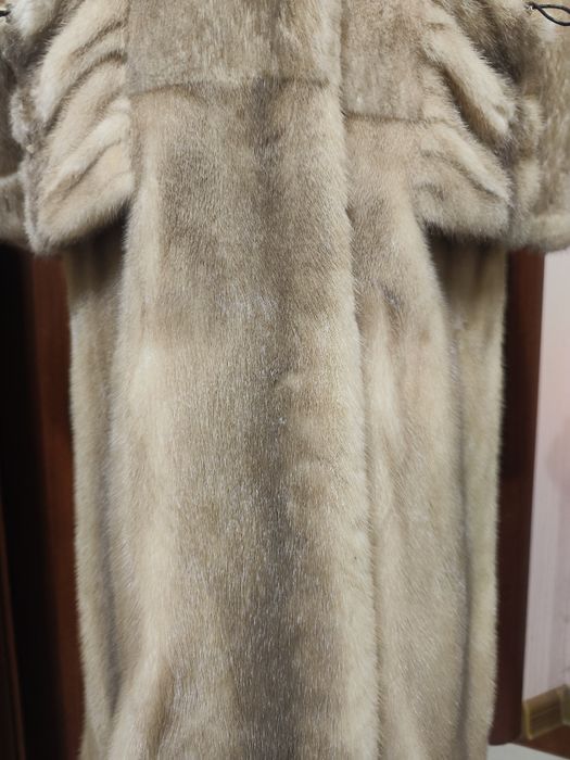 Натуральна шуба з норки  48р.