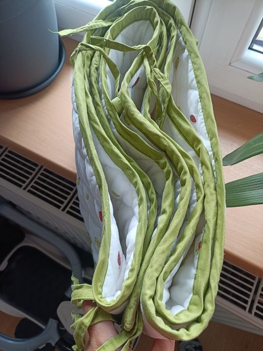 Ochraniacz do łóżeczka