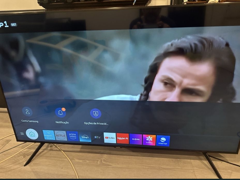 QLED SAMSUNG 49"faço entrega incluída no valor como nova EXCELENTE QUALIDADE DE IMAGEM