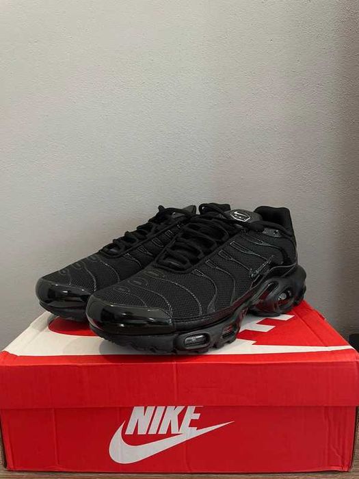 Buty meskie Mokasyny Nike_ Air_ Max_ TN_ Plus_ Black_czarny R.43