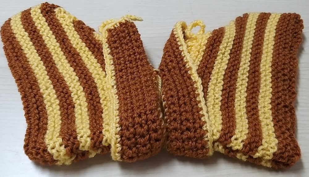 Botinhas em lã ao estilo dos avós.