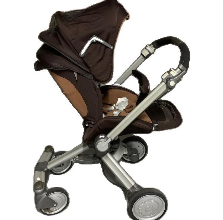 Cadeira de passeio com opcao alcofa Chicco