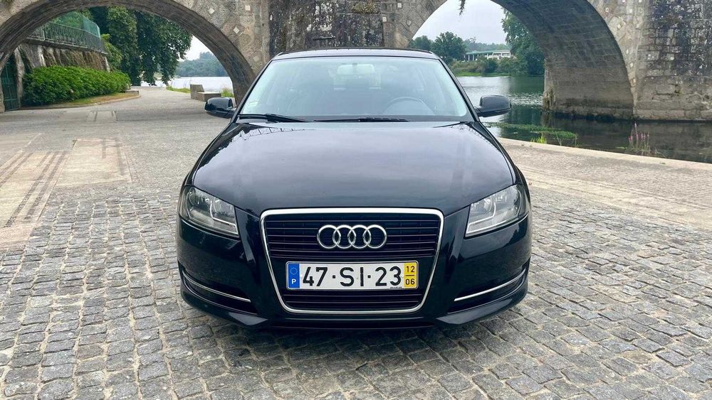 Audi A3 1.6 TDI - Caixa Automática