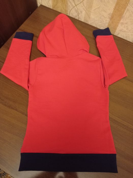 Толстовка на ребенка 3-5 лет