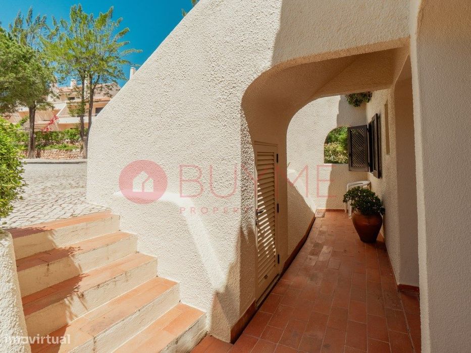 Apartamento T1 com terraço privativo em Vilamoura