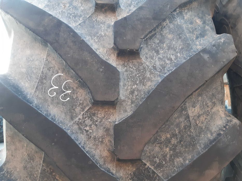 2x opony 650 65 R 38 Pirelli 2szt