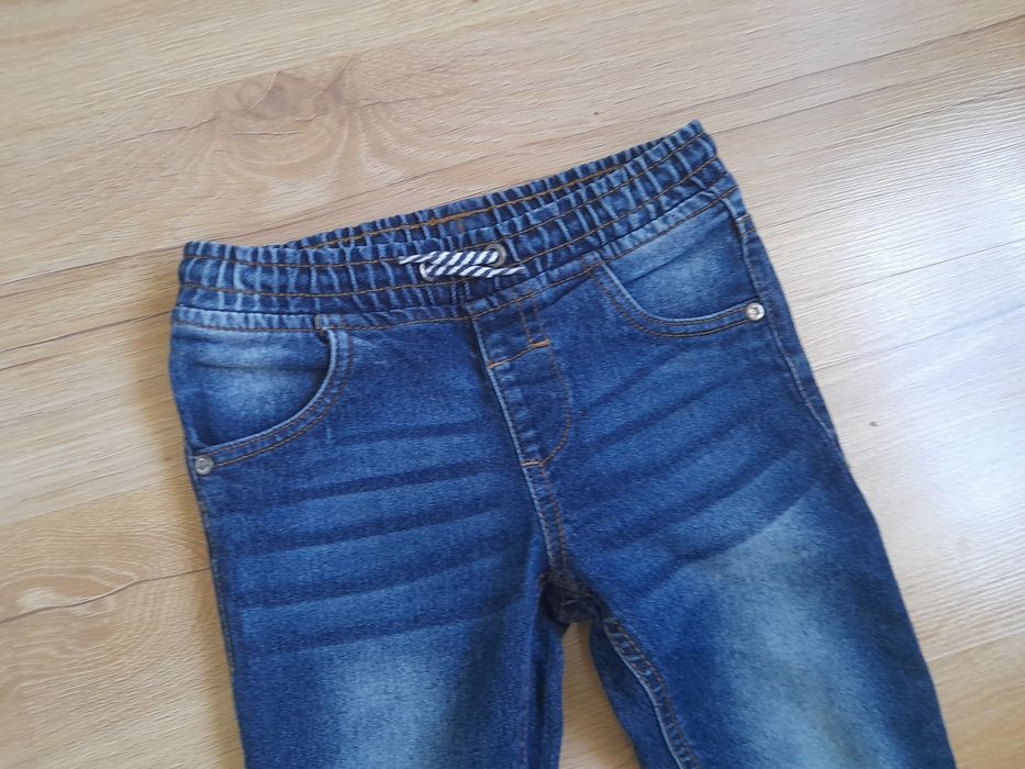 Spodnie jeansy joggery dla chłopca 116