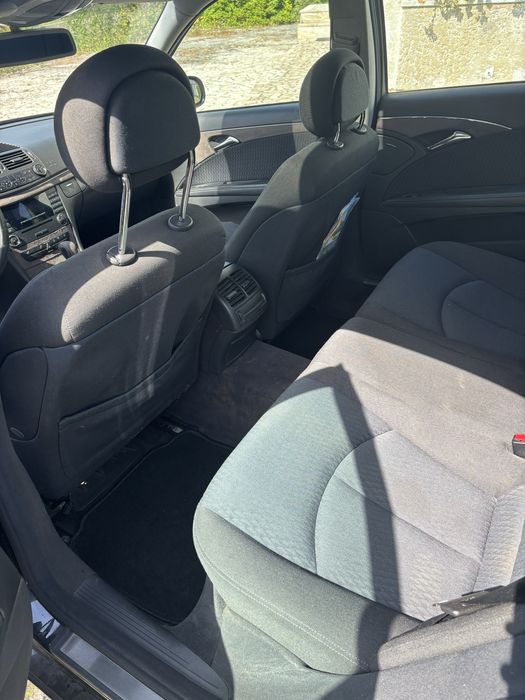 Mercedes W211 E220 2005
