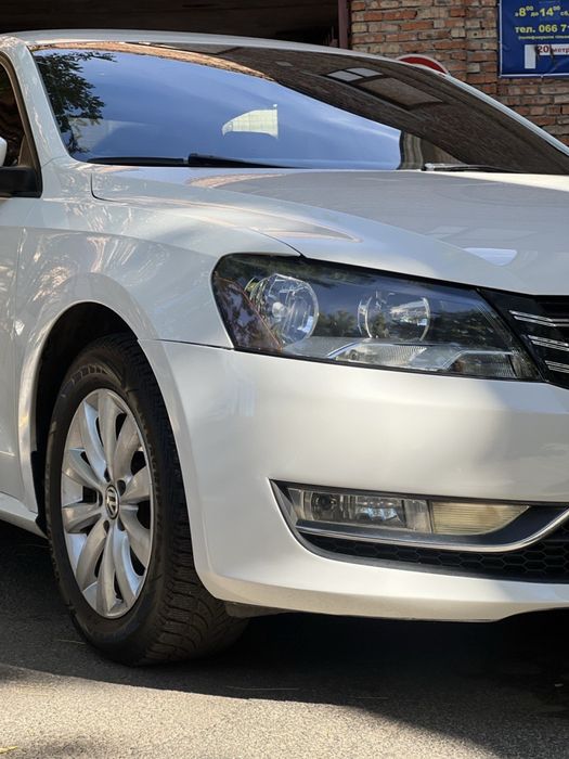 Продам Volkswagen Passat 2014
