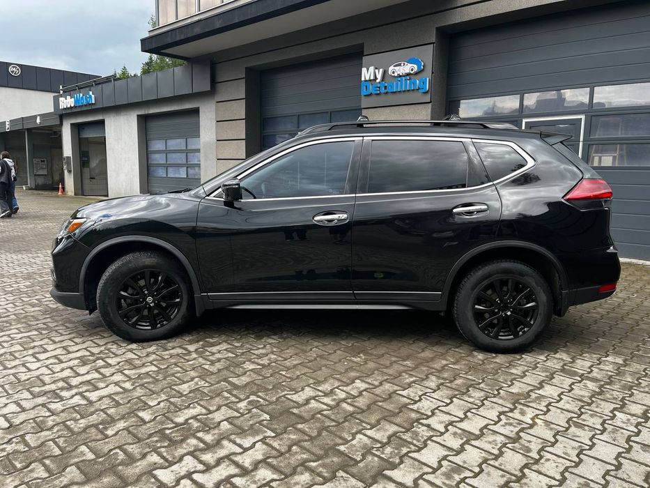 NISSAN ROGUE 2018 р. 2.5 Xtronic AWD