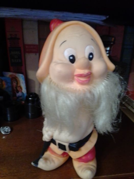 Резиновая кукла Гном