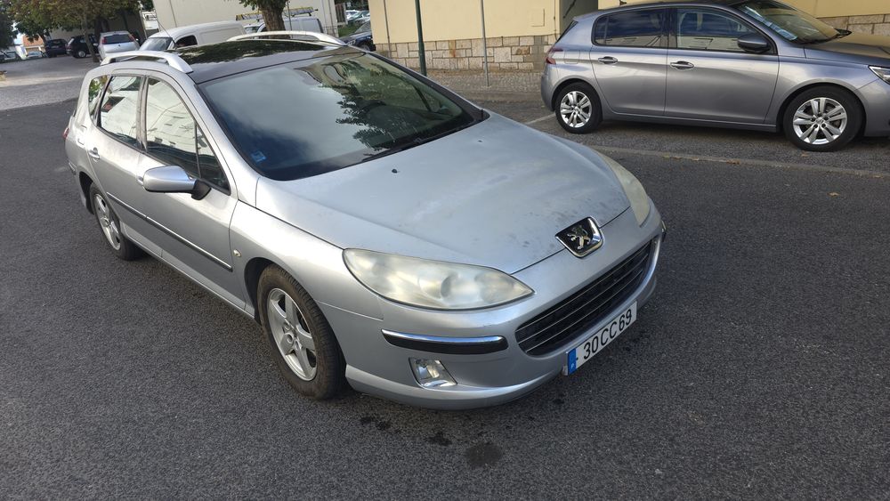 Vende se Pegueot 407 sw