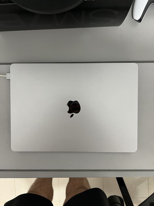 MacBook Air M2 (2023) | 15" | 16GB/256GB | Perfeitas condições