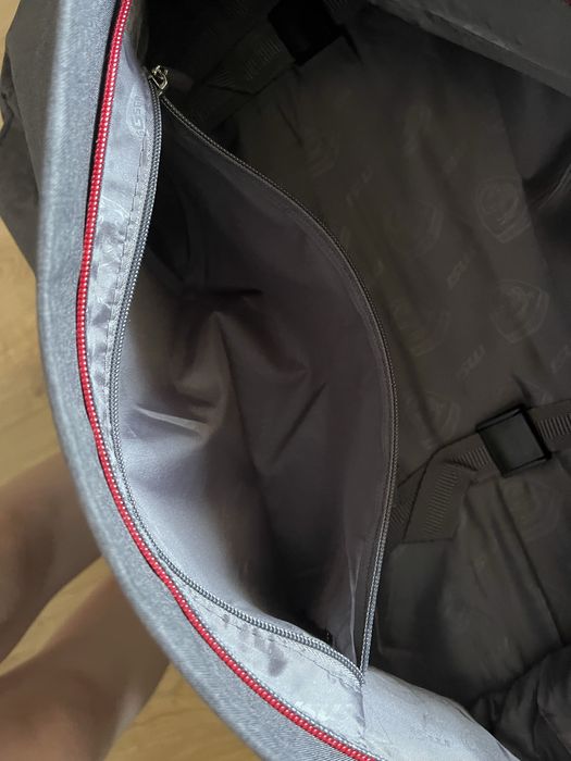 Plecak MSI stan idealny