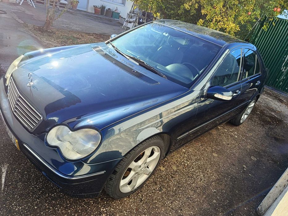 Mercedes C220 cdi — photo 4