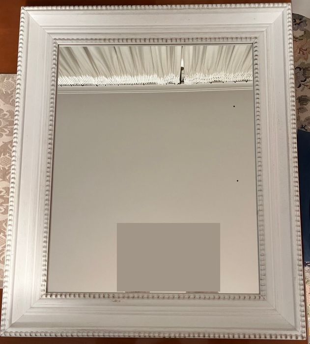 Espelho Branco de artesanato com moldura branca