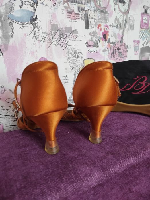 Туфлі для латини.