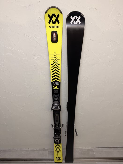 Narty slalomowe Volkl Racetiger SC 160 cm