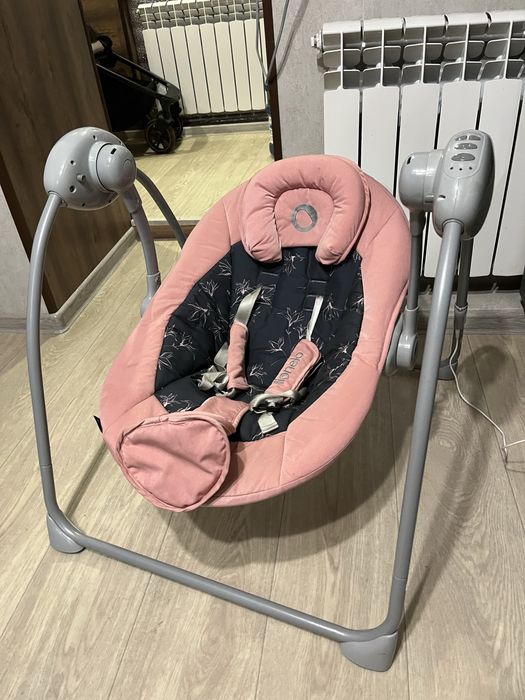 Укачивающий центр lionelo