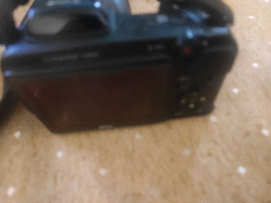 Цифровой фотоаппарат Nicon L810